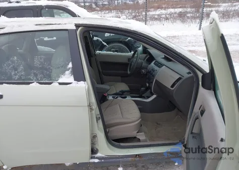 2010 Ford Focus Se from USA, damaged, VIN 1FAHP3FN3AW140454